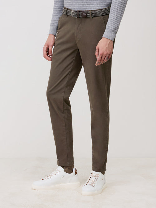 Chino slack skinny 7/8 en coton stretch uni kaki - Father & Sons   - 1 