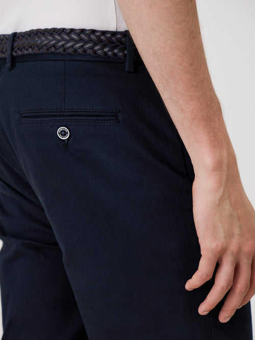 Chino slack skinny 7/8 en coton stretch uni bleu marine - Father & Sons   - 3 