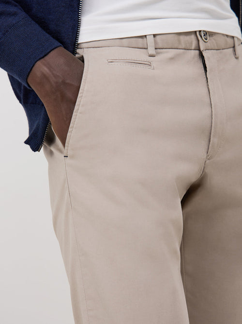 Chino slack skinny en coton stretch uni beige - Father & Sons   - 3 