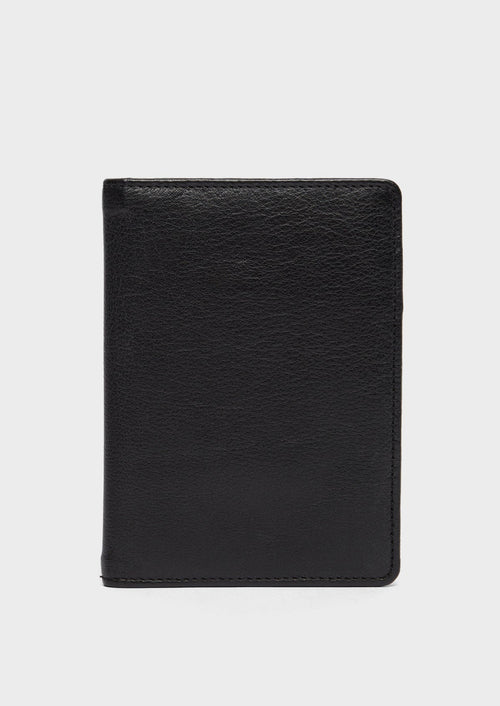 Portefeuille pour passeport en cuir grainé noir - 1 - Father & Sons   - 18 