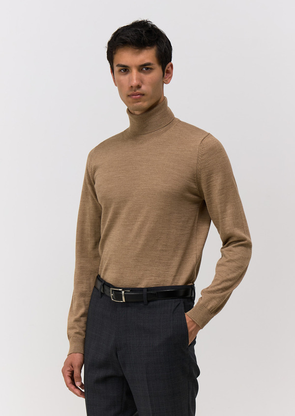 Pull col roulé camel homme sale